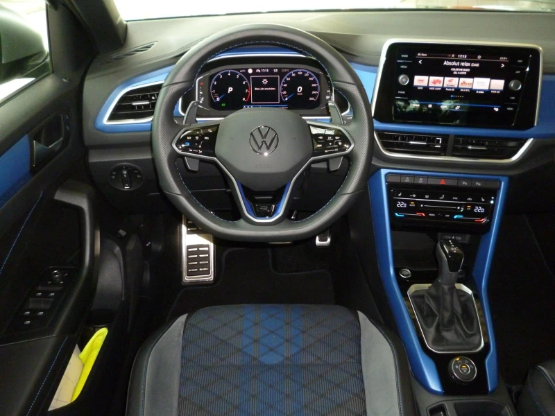 VW T-Roc R* 4M* DISTR* LED* CAM* CARPLAY* , снимка 5 - Автомобили и джипове - 52445001