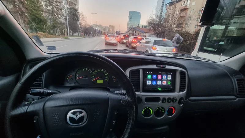 Mazda Tribute 2.0 бензин/газ - топ състояние, напълно обслужен, снимка 5 - Автомобили и джипове - 52899180