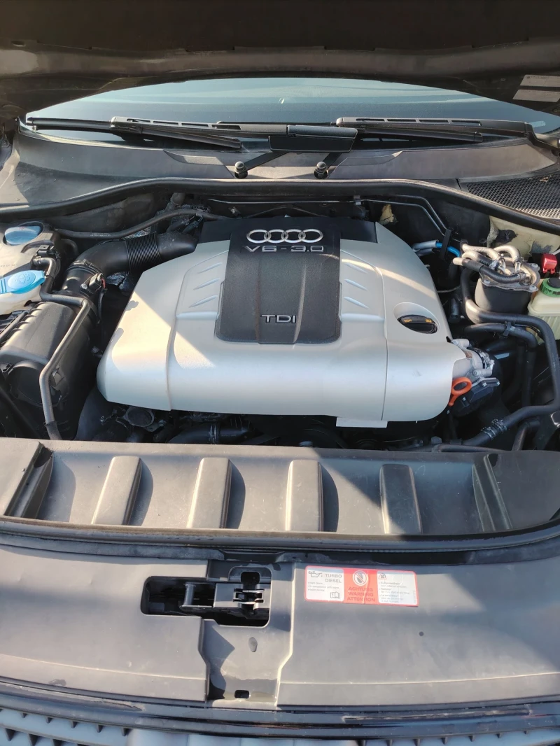 Audi Q7 3.0тди, снимка 12 - Автомобили и джипове - 53415153