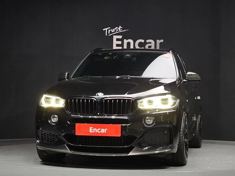 BMW X5 xDrive 40d Black&White Edition| 258к.с.| ВКЛ.ТЕХНО, снимка 3 - Автомобили и джипове - 55649798