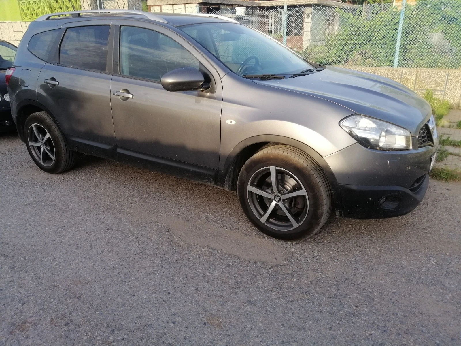 Nissan Qashqai 2.0dci + 2места - изображение 2