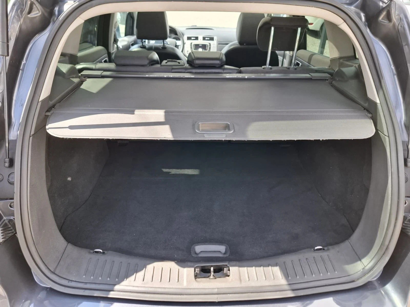 Ford Kuga Djip - изображение 7