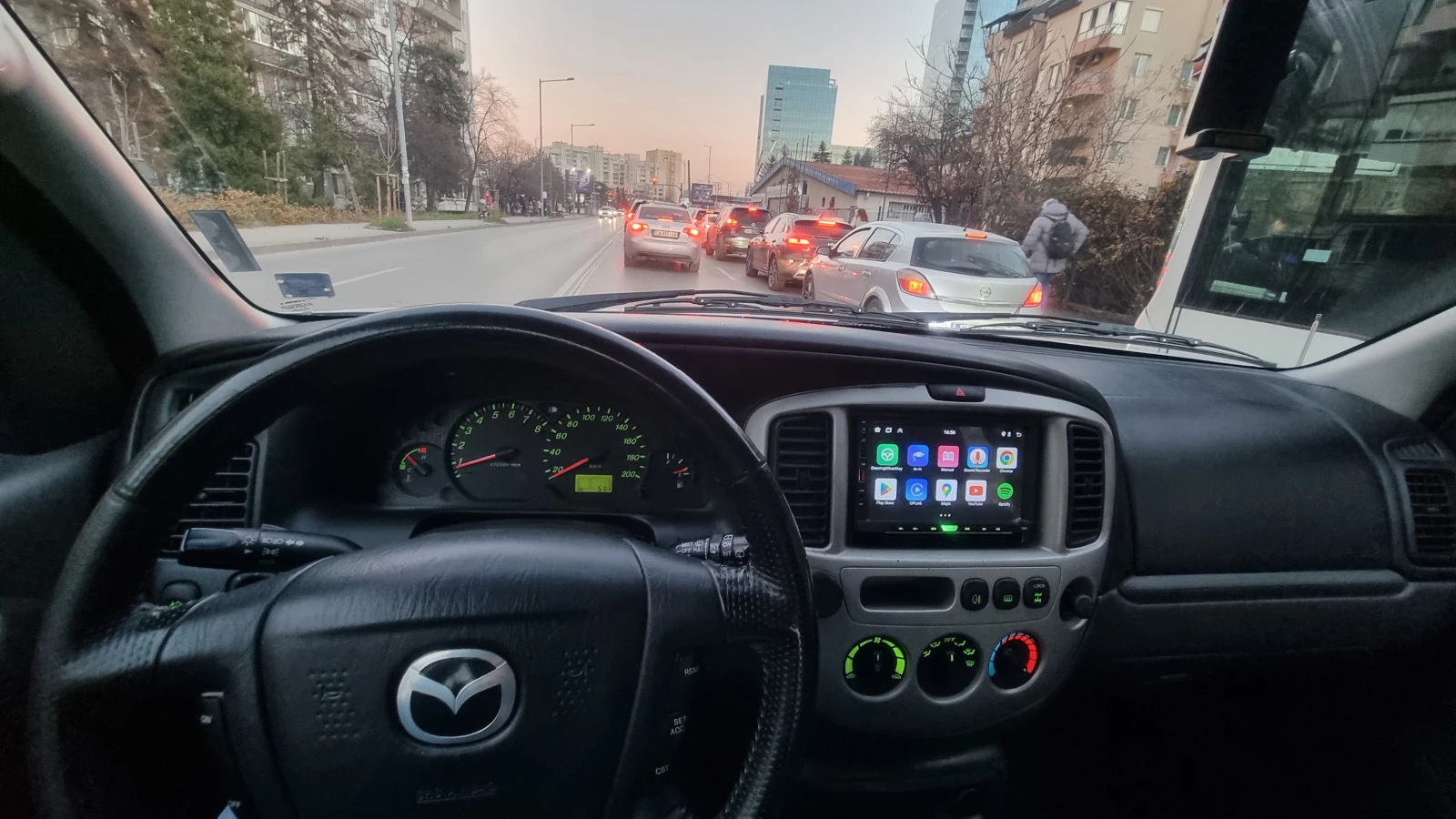 Mazda Tribute 2.0 бензин/газ  - изображение 5