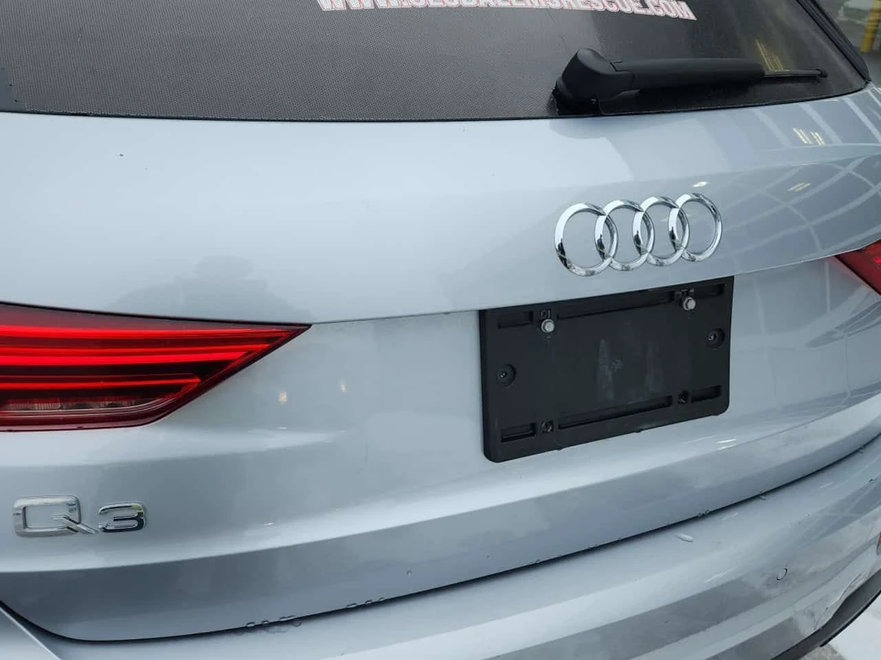 Audi Q3 * KOMFORT * CARFAX * 2 КЛЮЧА * ПАНОРАМА * , снимка 5 - Автомобили и джипове - 54341113