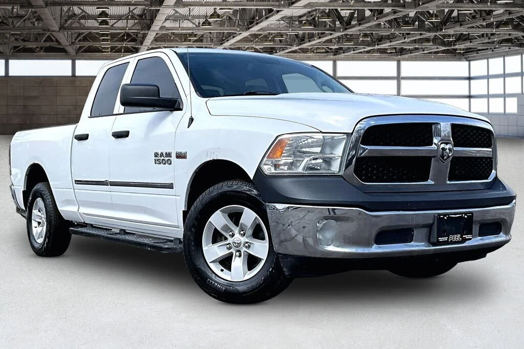 Dodge RAM 1500 SXT* Quad Cab* 4WD* АвтоКредит* (ЦЕНА ДО БГ)