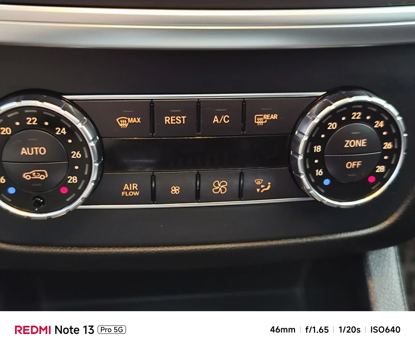Mercedes-Benz ML 350 Ml350 CDI AMG 4 MATIK, снимка 12 - Автомобили и джипове - 54913893