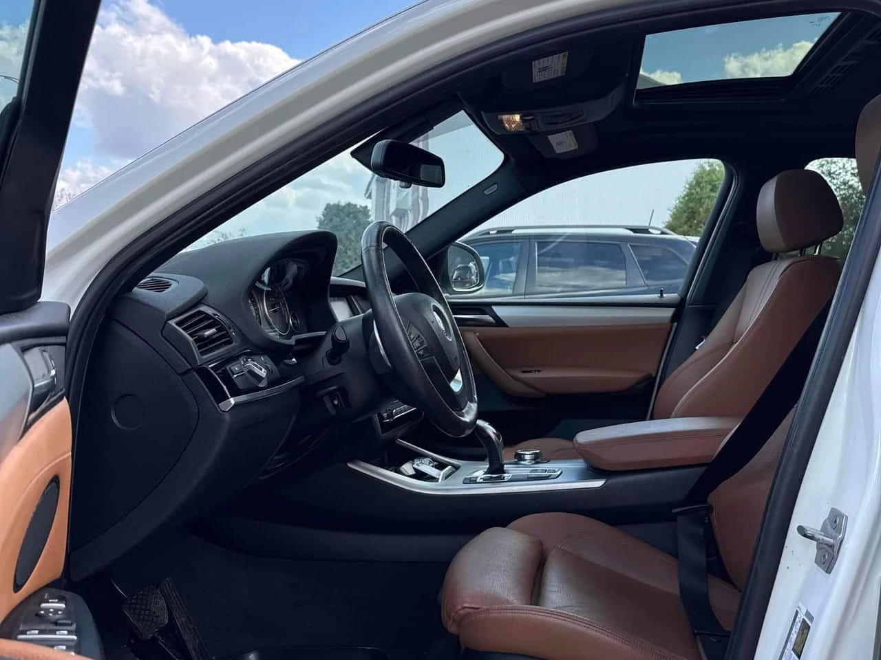 BMW X4 * xDrive28i * CARFAX * ����� �� ����������� *  | Mobile.bg � ����������� 11
