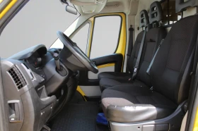 Обява за продажба на Peugeot Boxer NEW 330L3H2 2.0HDI/130 FAP BVM6 E6//1708R13 ~28 800 лв. - изображение 4