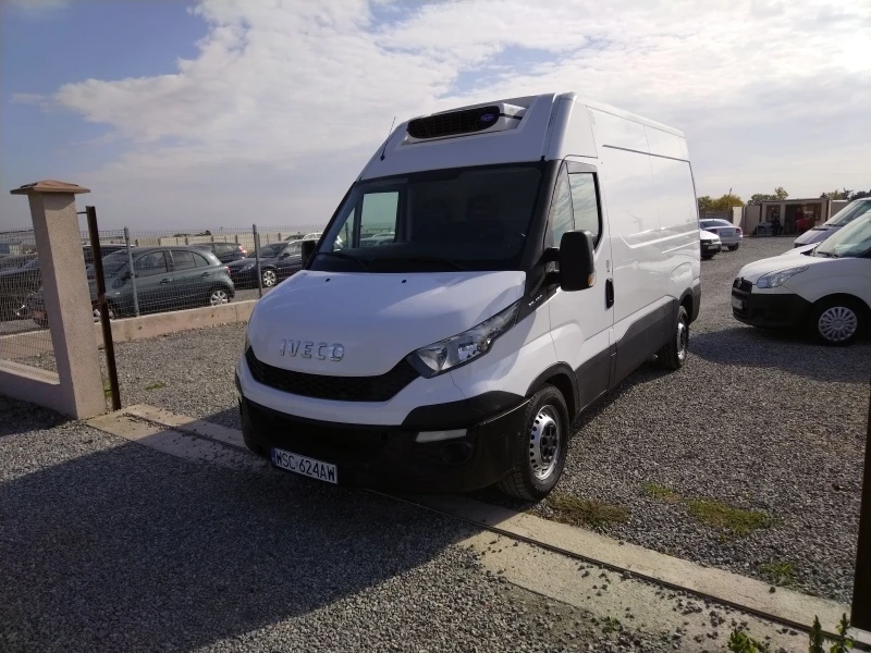 Iveco 35s13 2300куб.см-126к.с.-6 скорости-климатик-хладилен, снимка 3 - Бусове и автобуси - 47787025