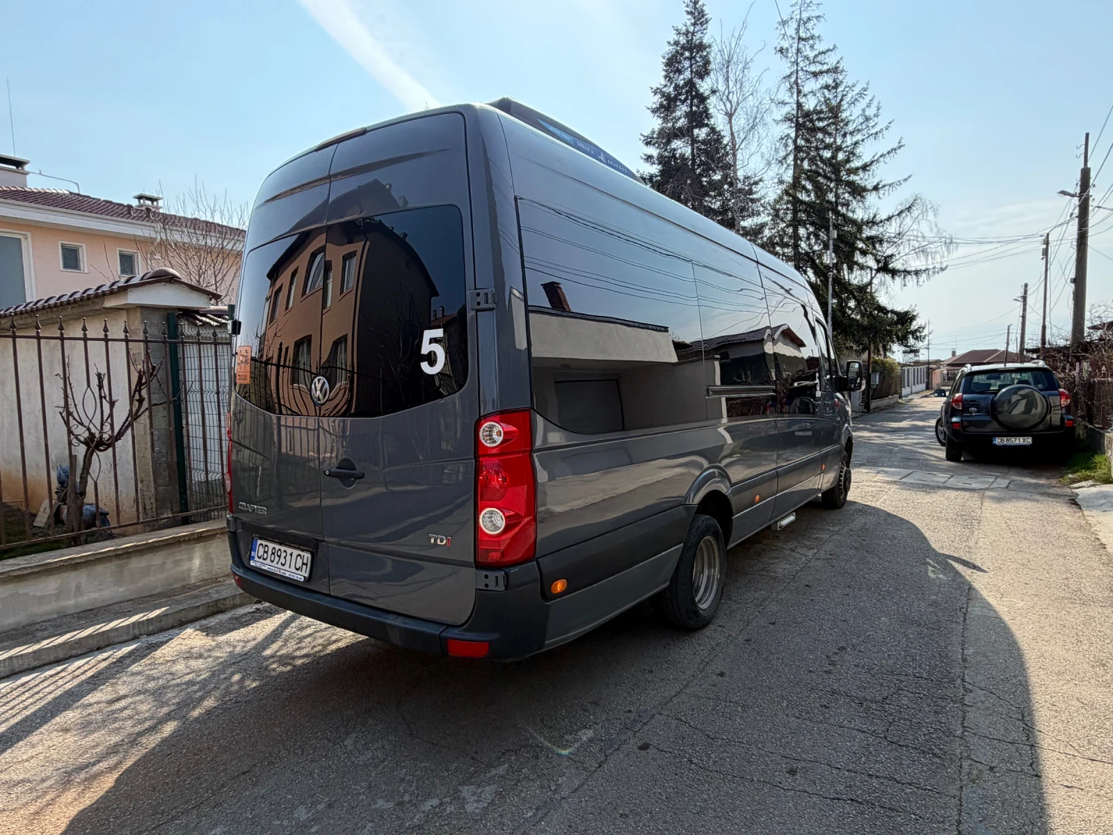 VW Crafter, снимка 3 - Бусове и автобуси - 53873432