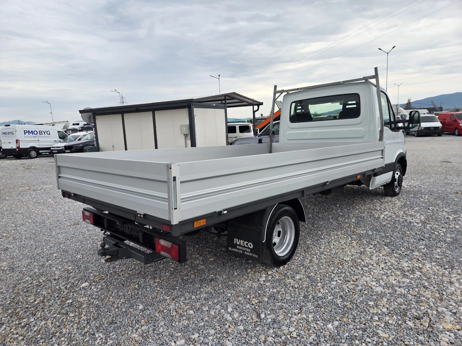 Iveco Daily 35c21, Климатик, 4.30 метра, До 3.5 тона, снимка 5 - Бусове и автобуси - 54458461