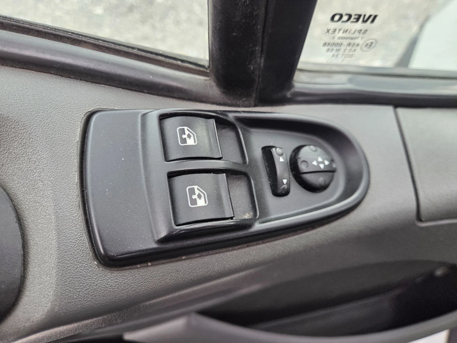 Iveco Daily 35c21, Климатик, 4.30 метра, До 3.5 тона, снимка 11 - Бусове и автобуси - 54458461