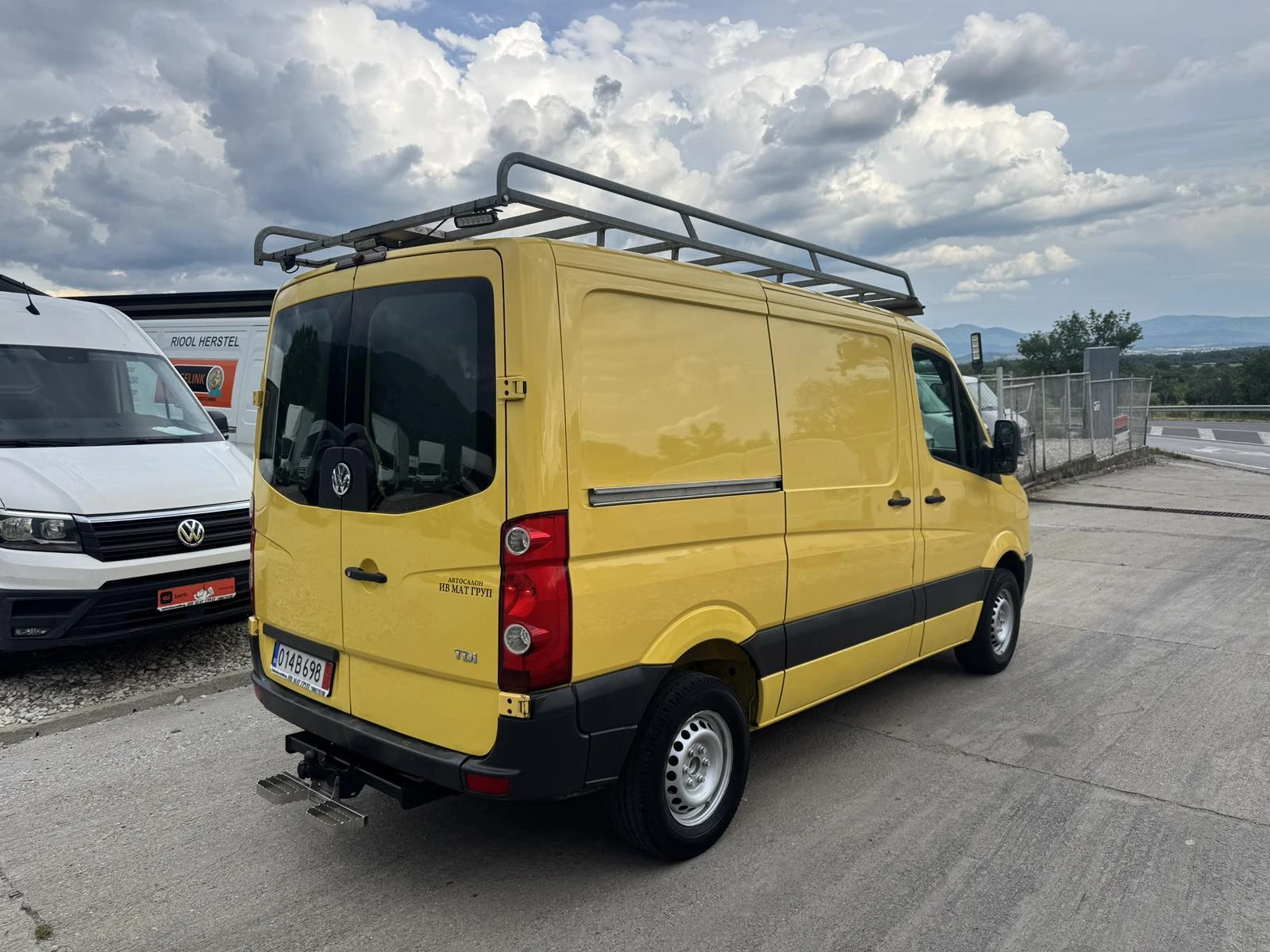 VW Crafter 2.5tTDI, KLIMA, ПЪЛНА СЕРВИЗНА ИСТОРИЯ!!!, снимка 5 - Бусове и автобуси - 54766168