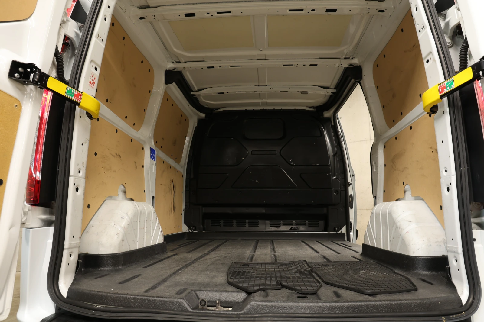 Ford Transit Custom 2.0DTCI, снимка 14 - Бусове и автобуси - 55113781