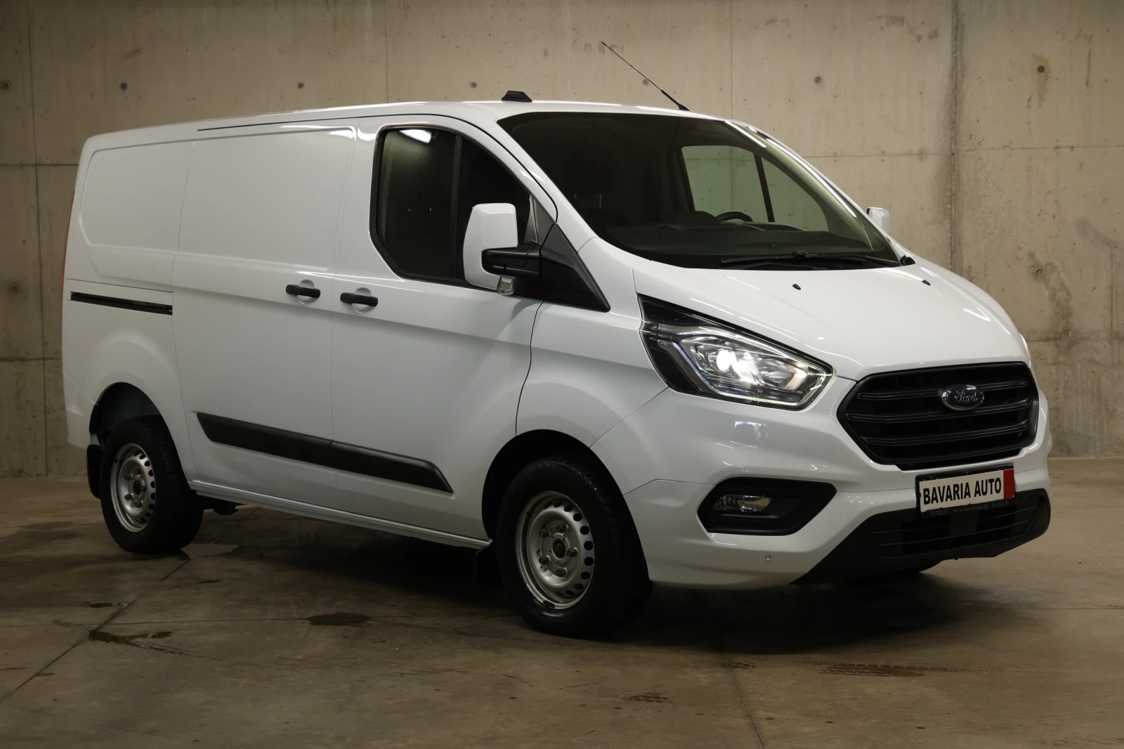 Ford Transit Custom 2.0DTCI, снимка 4 - Бусове и автобуси - 55113781