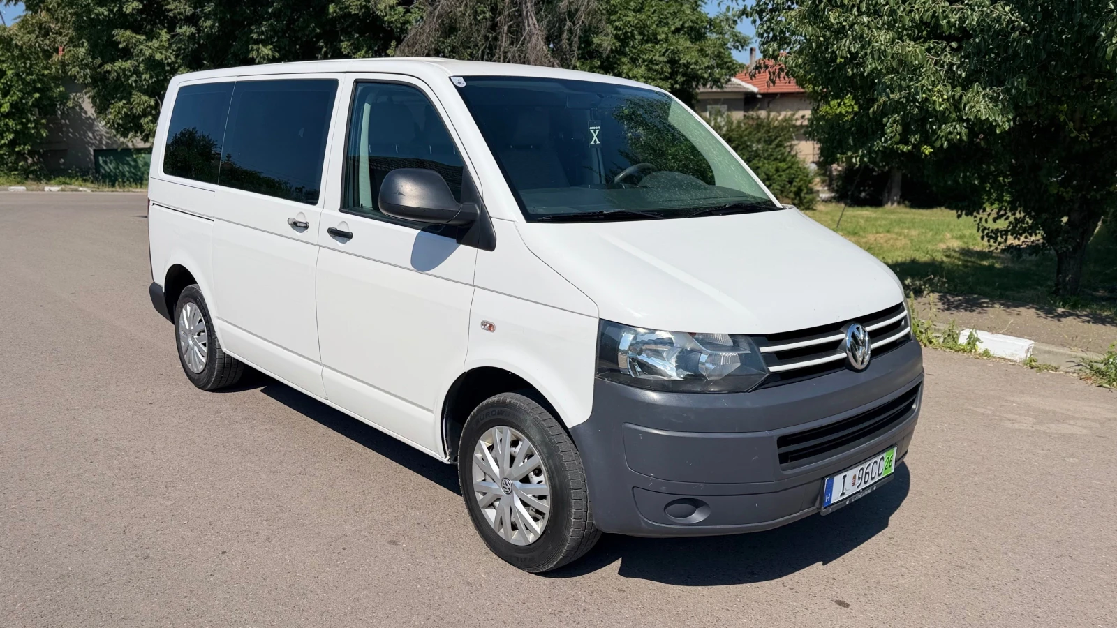 VW T5 2.0TDi 9места