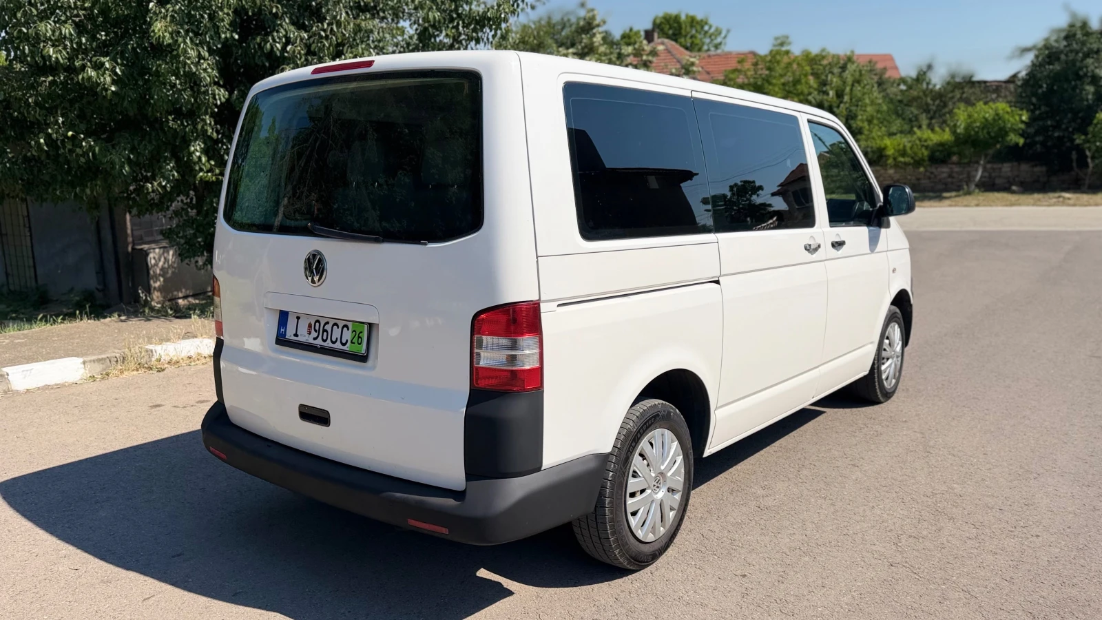 VW T5 2.0TDi 9места, снимка 3 - Бусове и автобуси - 55137723