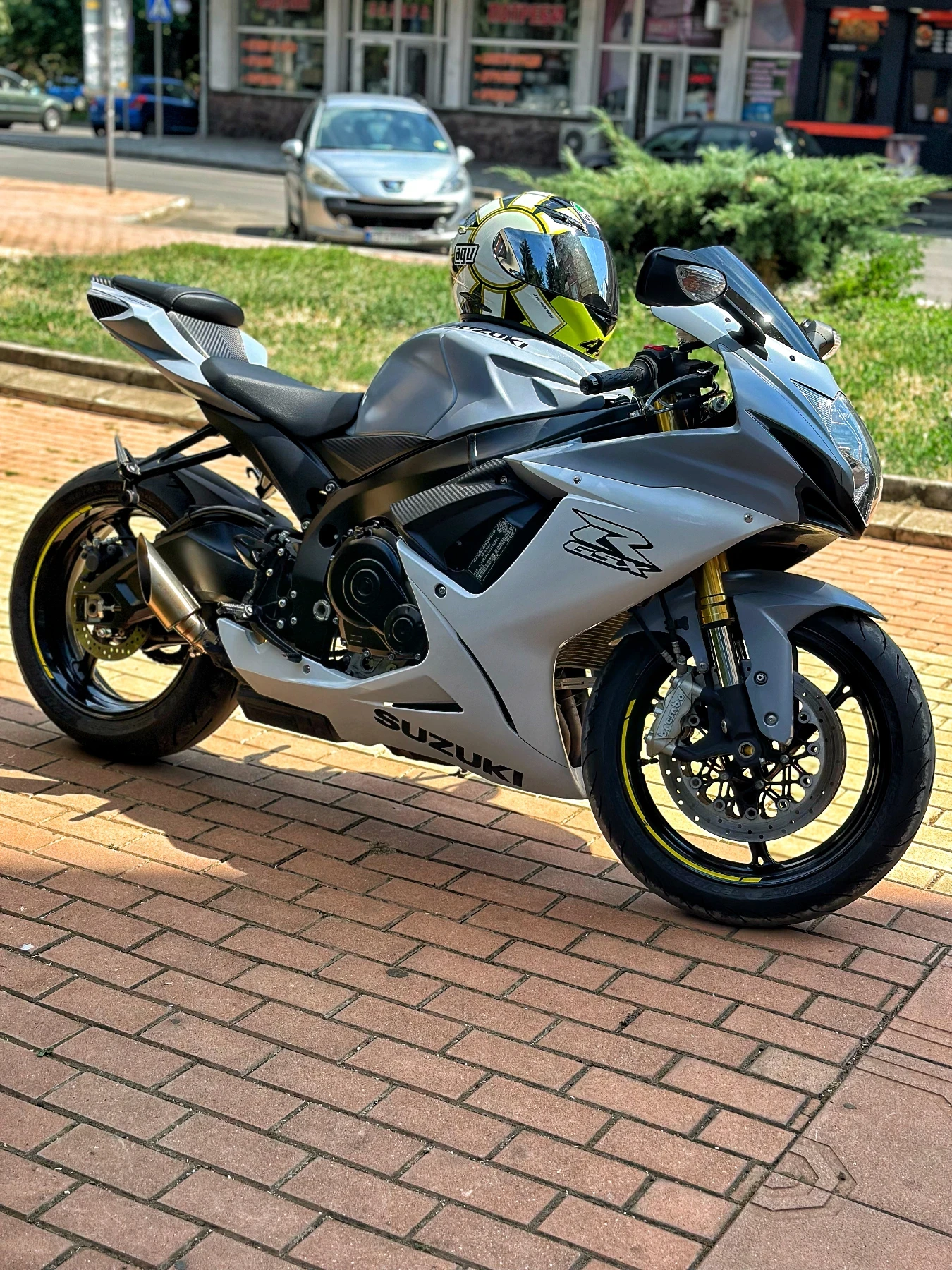 Suzuki Gsxr 750 2022г 10 хил км  | Mobile.bg — изображение 1