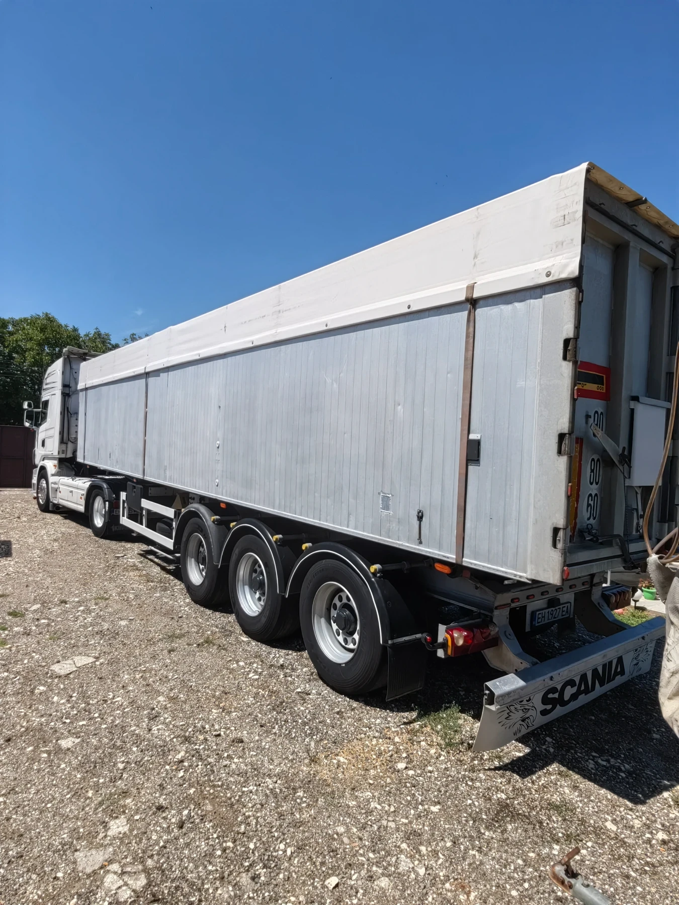 Полуремарке Benalu GT, снимка 2 - Ремаркета - 56057395