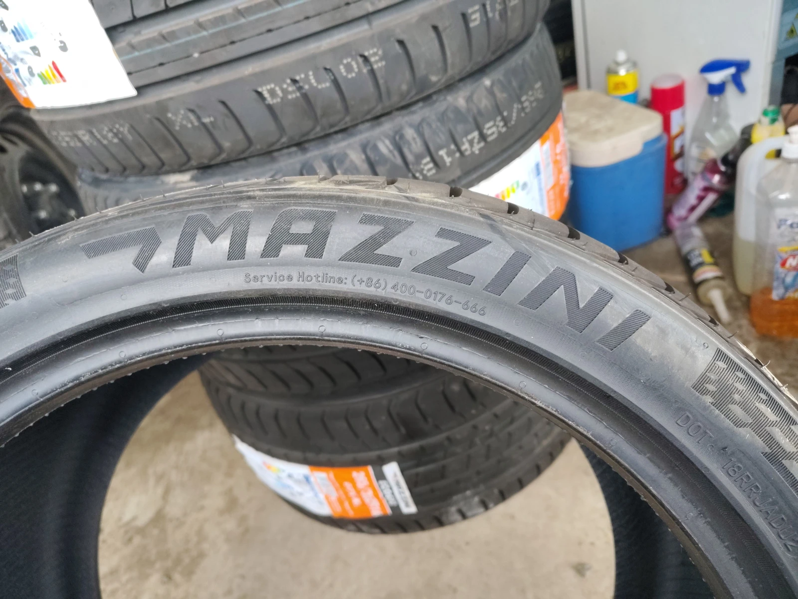 Гуми Летни 265/35R18, снимка 6 - Гуми и джанти - 55840256
