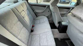 Mercedes-Benz C 200 Газ-бензин, снимка 8