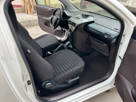 Toyota IQ 1.0i * БЯЛА ПЕРЛА* БИЖУ* , снимка 11