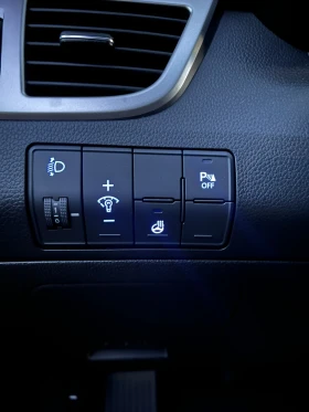 Hyundai I30 1.6 CRDi Premium , снимка 16