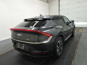 Kia EV6 * Land AWD * CARFAX * БЕЗ ПЪРВОНАЧАЛНА ВНОСКА, снимка 16