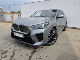 BMW iX2 xDrive30, снимка 1