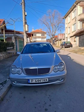 Mercedes-Benz C 220 Avangarde, снимка 4