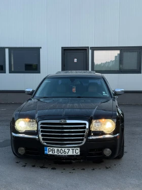 Обява за продажба на Chrysler 300c ~15 000 лв. - изображение 1