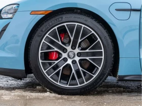 Porsche Taycan * 4S | Leasing Available | Frozen Blue Metallic * , снимка 7 - Автомобили и джипове - 53694726
