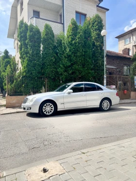 Mercedes-Benz E 220 Evolution 