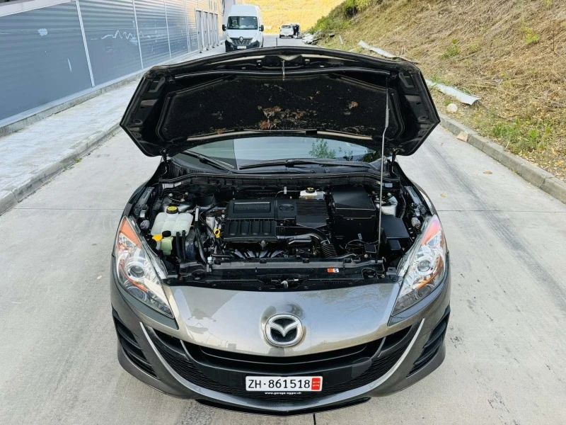 Mazda 3 1.6i Swiss, снимка 4 - Автомобили и джипове - 47433478