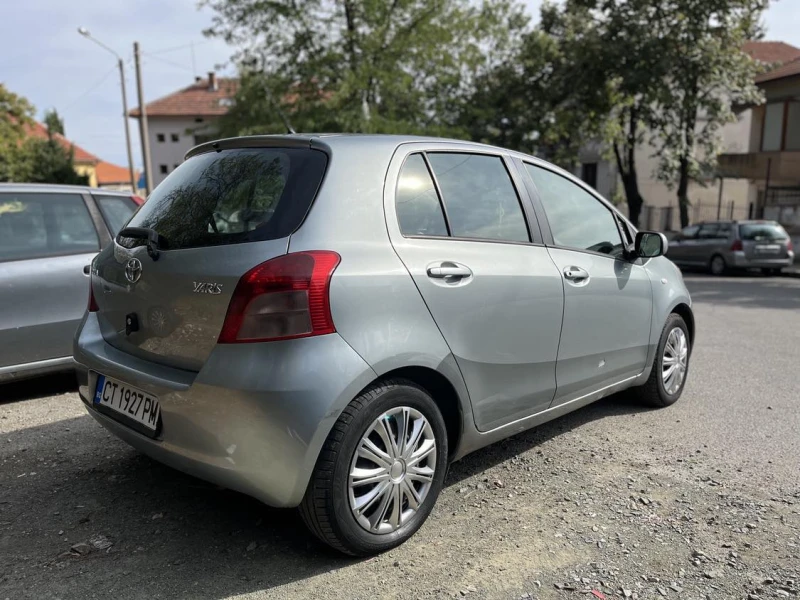 Toyota Yaris, снимка 6 - Автомобили и джипове - 48058522