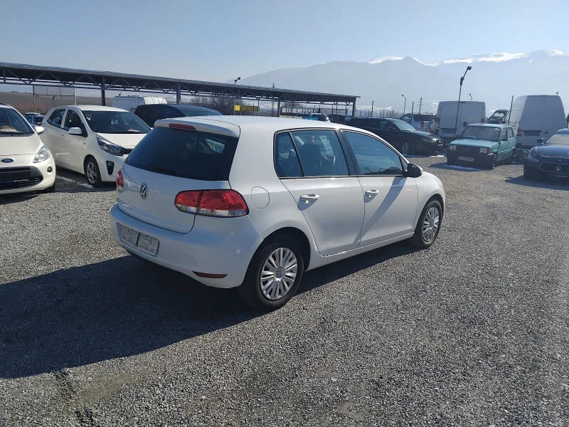 VW Golf 1.4i80кА/С, снимка 9 - Автомобили и джипове - 51811702