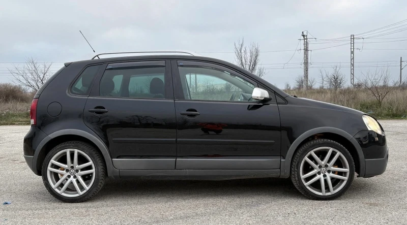 VW Polo CROSS - 1.9 TDI, снимка 3 - Автомобили и джипове - 52889224