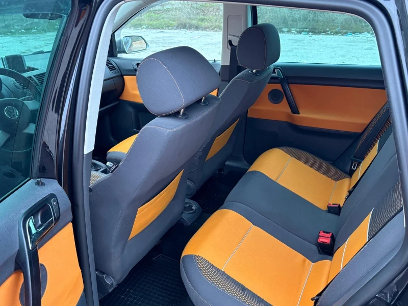 VW Polo CROSS - 1.9 TDI, снимка 12 - Автомобили и джипове - 52889224