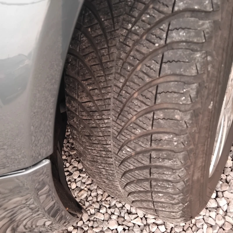 Audi A4 2.0TDI , снимка 13 - Автомобили и джипове - 53326613