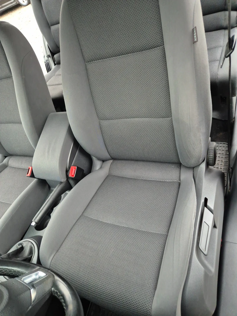 VW Touran 191хил.км., снимка 7 - Автомобили и джипове - 53395787