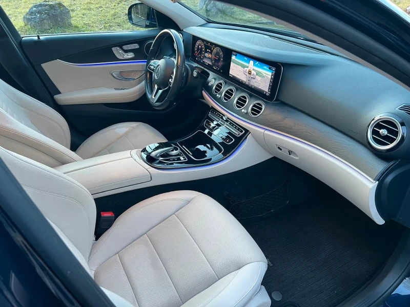 Mercedes-Benz E 220 2.0/194HP/4X4/DISTR/360/MULTIBEAM/128h, снимка 10 - Автомобили и джипове - 53444343