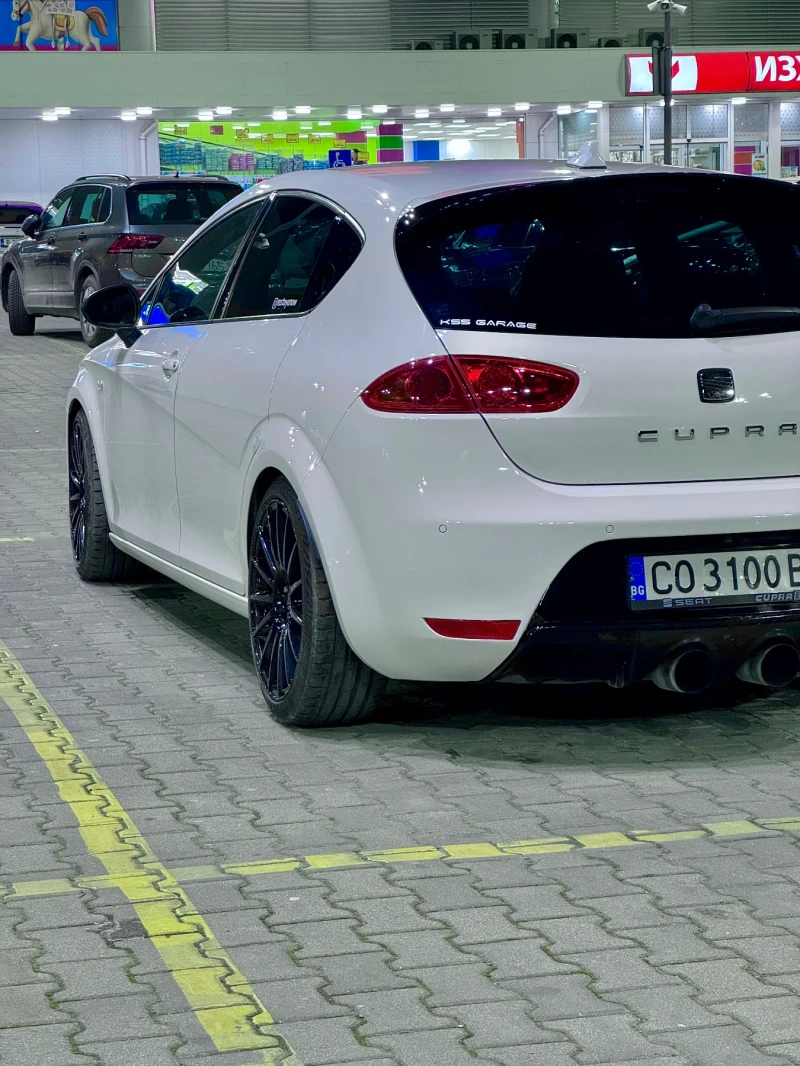 Seat Leon CUPRA R 350HP, снимка 8 - Автомобили и джипове - 53466627