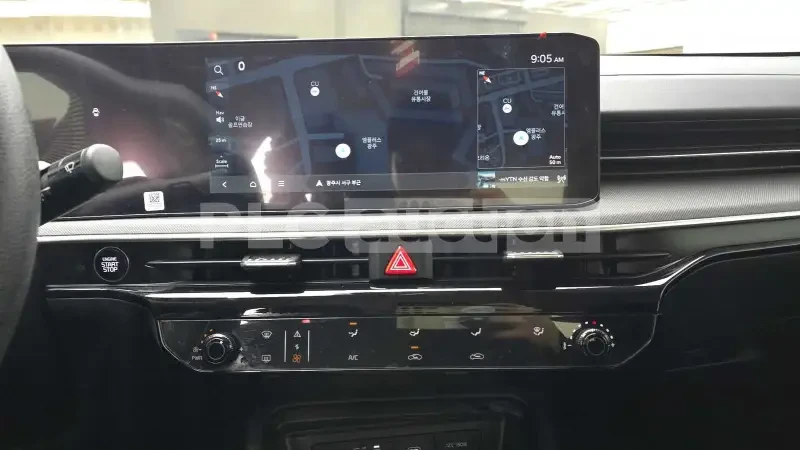 Kia K5 ФАБРИЧНА ГАЗ / ДИСТРОНИК / ЦЕНА ДО БЪЛГАРИЯ, снимка 14 - Автомобили и джипове - 55417424