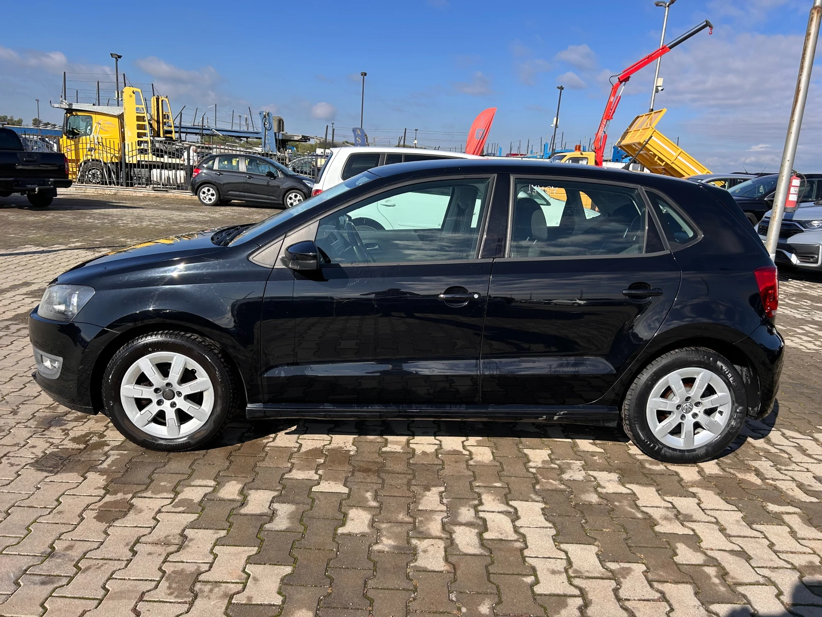 VW Polo 1.2TDI EURO 5 ЛИЗИНГ - изображение 9