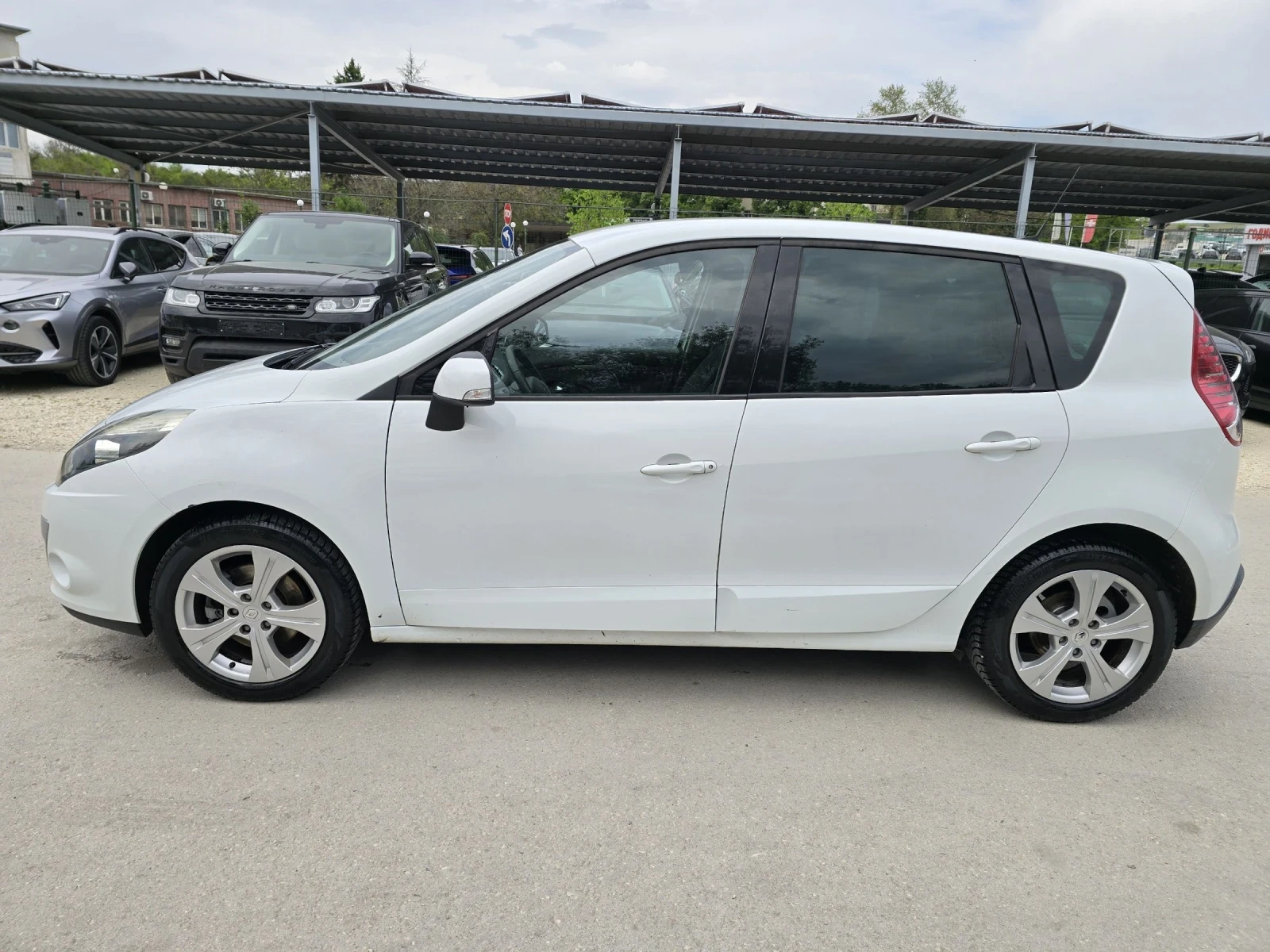 Renault Scenic X-Mod 1.5 dci 110 к.с - изображение 7