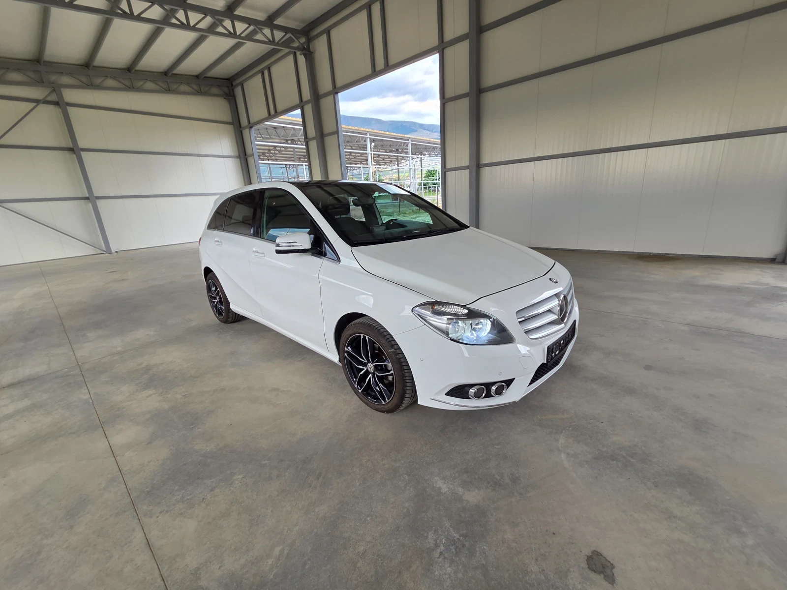 Mercedes-Benz B 180 2.2 сdi 115 к.с автомат панорама  - изображение 4