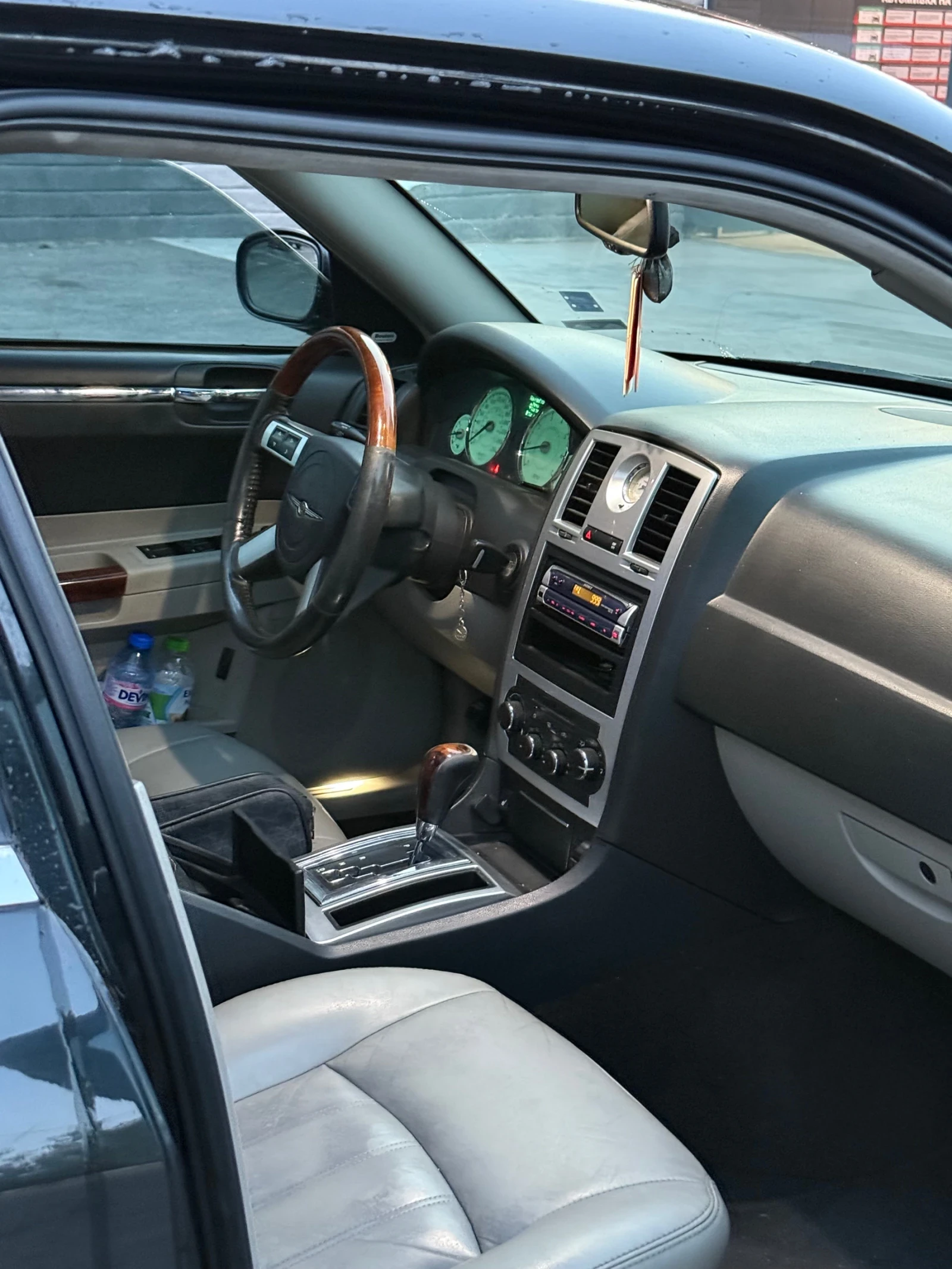 Chrysler 300c  - изображение 6