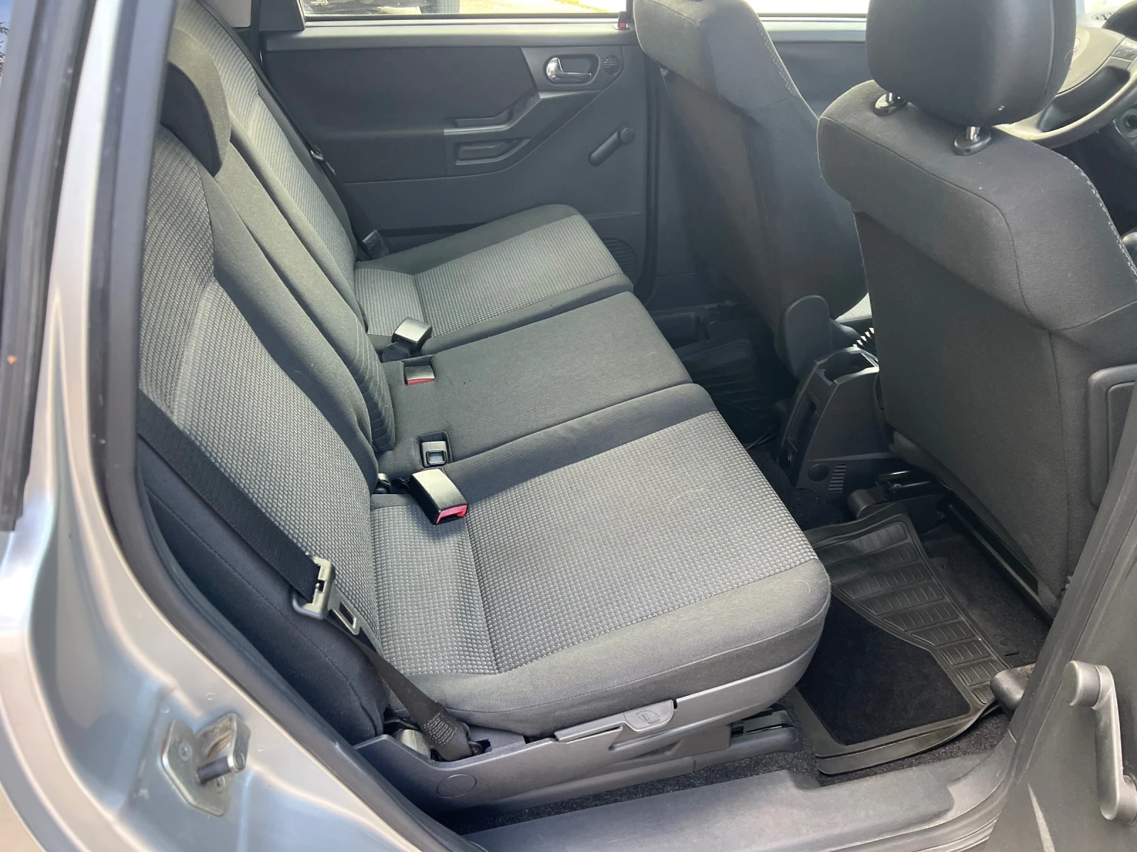 Opel Meriva 1.4 - изображение 6
