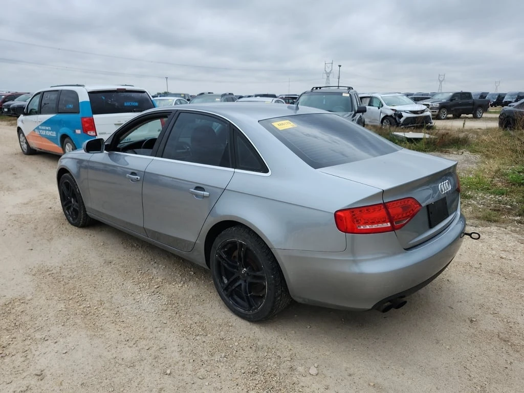 Audi A4 * 2.0T PREMIUM * CARFAX * БЕЗ ПЪРВОНАЧАЛНА ВНОСКА - изображение 4
