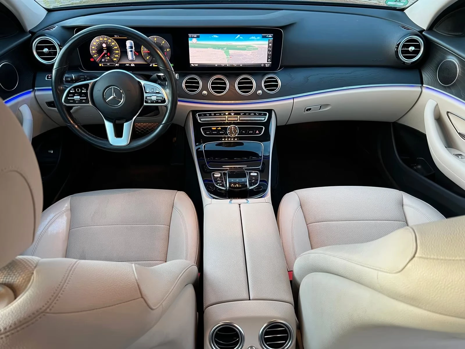 Mercedes-Benz E 220 2.0/194HP/4X4/DISTR/360/MULTIBEAM/128h | Mobile.bg � ����������� 11